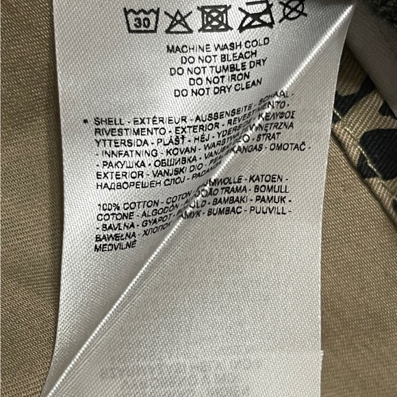 DICKIES Silver Firs Short Sleeve Shirt Leopard Print Men’s XS Unisex - Picture 10 of 12